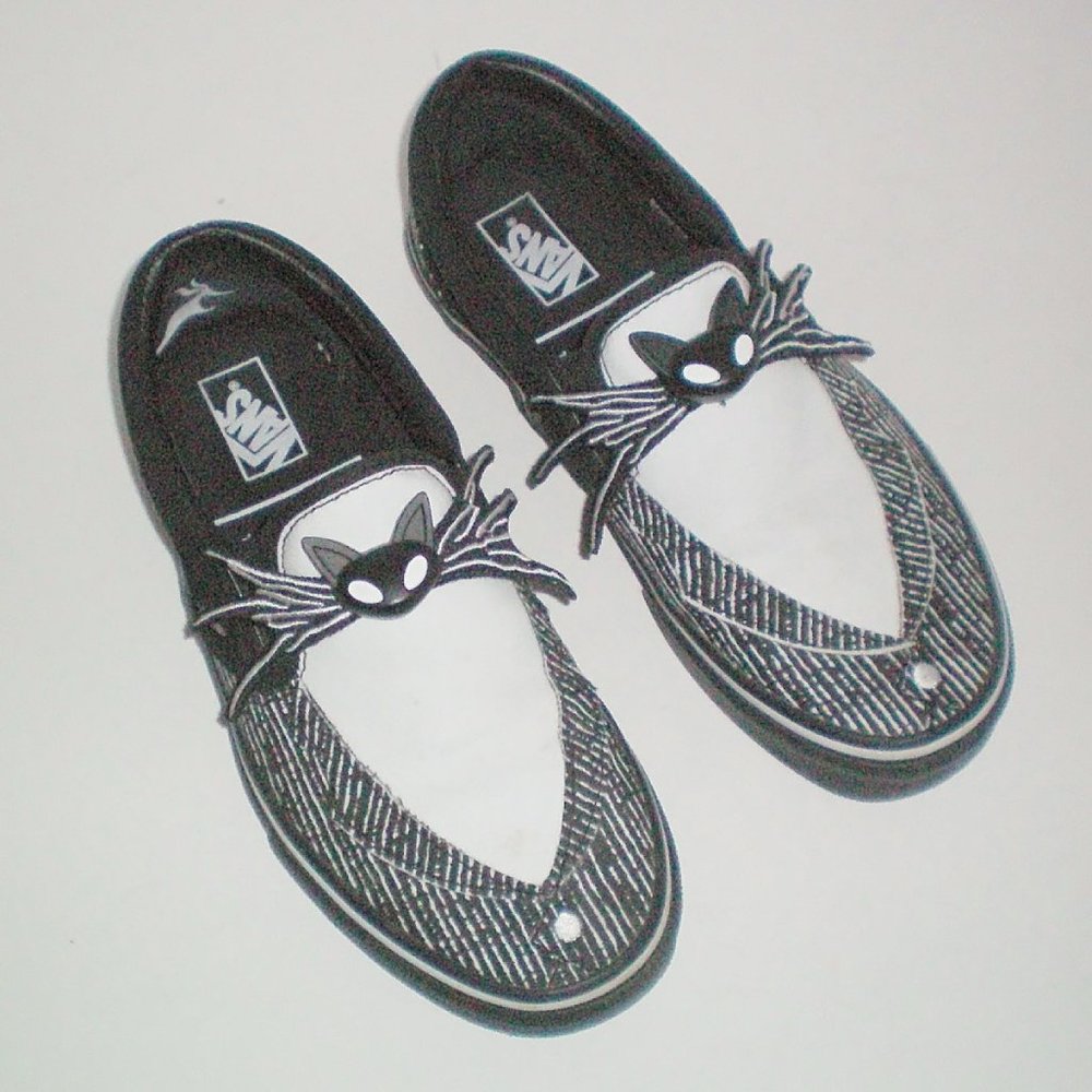 Vans Disney Tim Burton’s Nightmare Before Christmas Low Slip On Shoes